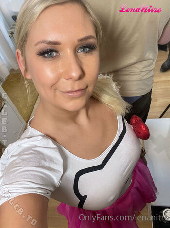 Full leaked Lena nitro  page private onlyfans photo