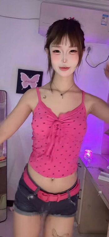 Full leaked Lena page private onlyfans photo