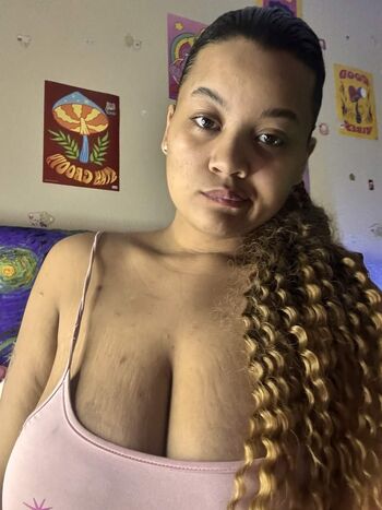 Full leaked Lenaporn private onlyfans photo