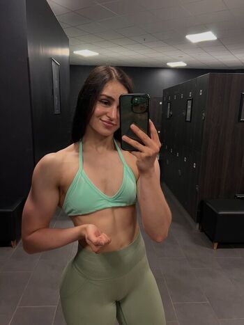 Leona Maronn