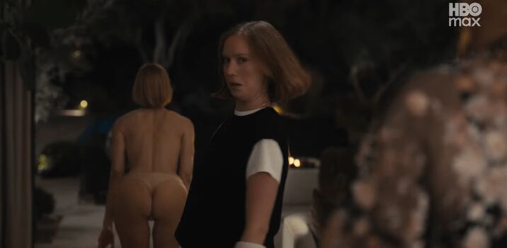 Leslie Bibb