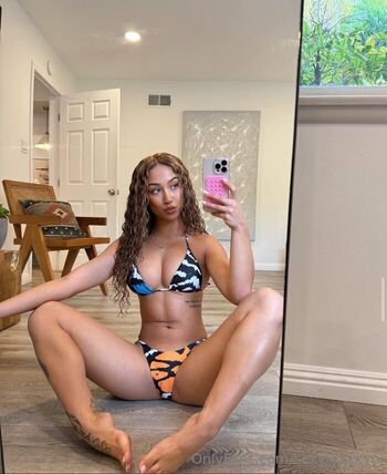 Full leaked Charli d amelio/ private onlyfans photo
