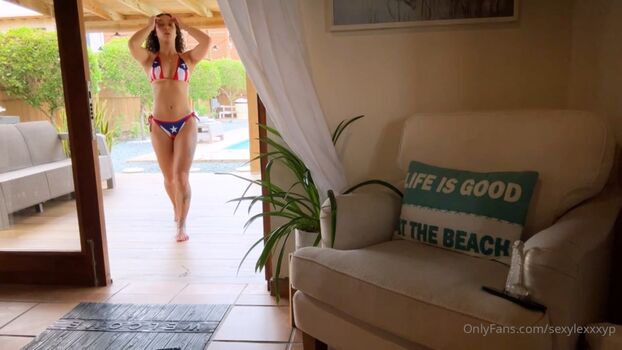 Full leaked Ling  ee/ private onlyfans photo
