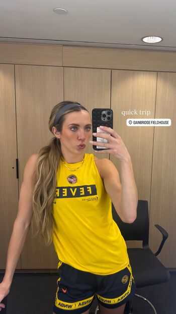 Full leaked Lexie hull page private onlyfans photo