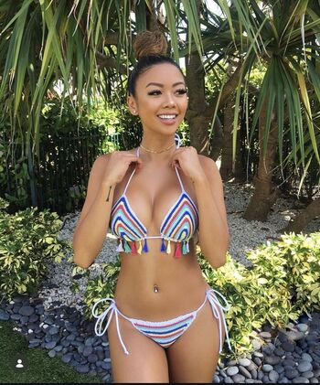 Liane V