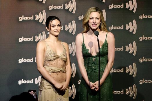 Lili Reinhart