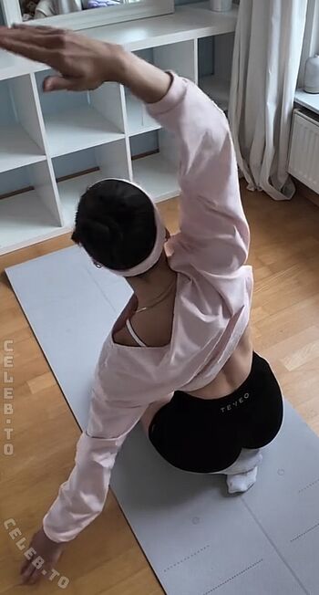 Full leaked Lillyfayye page private onlyfans photo