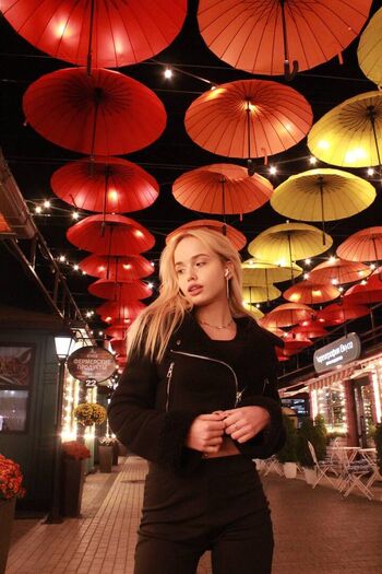 Full leaked Lilolendis private onlyfans photo