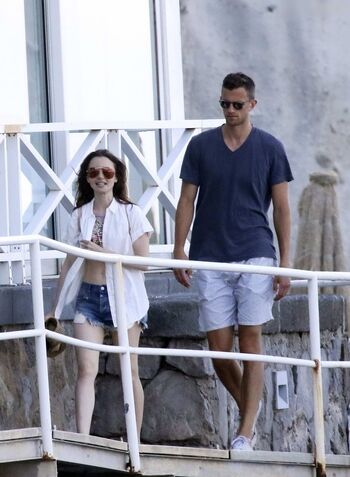 Lily Collins