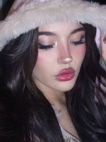 Lily Ella