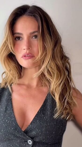 Full leaked Lily james private onlyfans photo