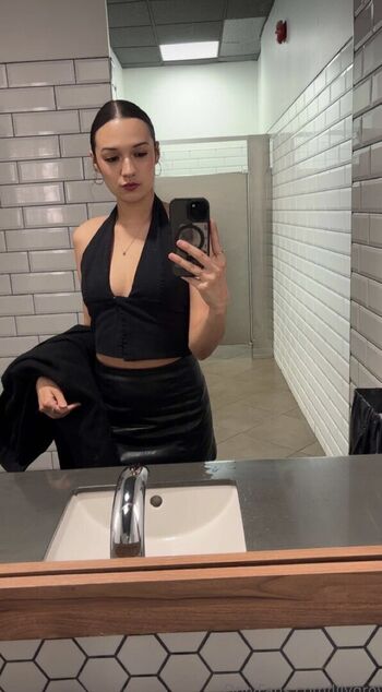 lilygrov