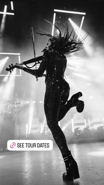 Full leaked Lindsey stirling  page private onlyfans photo