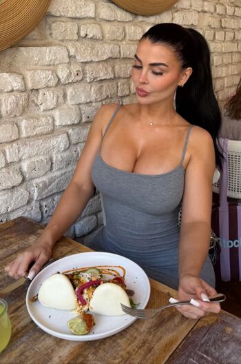 Full leaked Lisa del piero private onlyfans photo