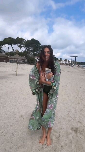 Lisa Snowdon