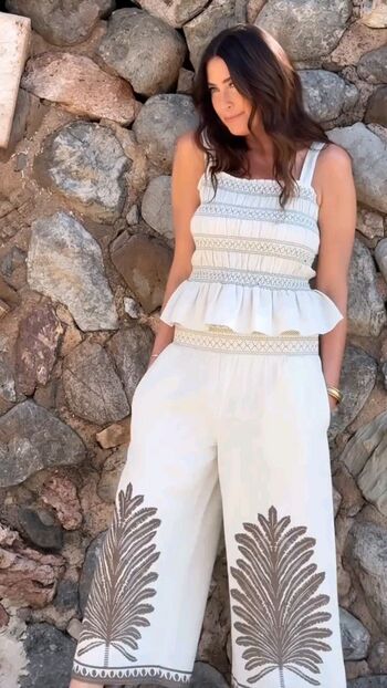Lisa Snowdon