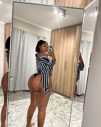 Full leaked Littest private onlyfans photo