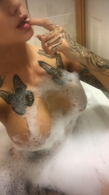 Full leaked Littlemissloon private onlyfans photo