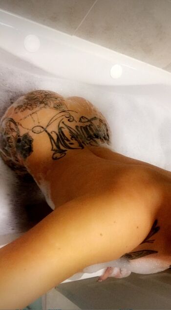 Full leaked Littlemissloon private onlyfans photo