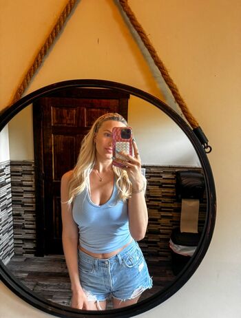 Full leaked Liv johnson private onlyfans photo