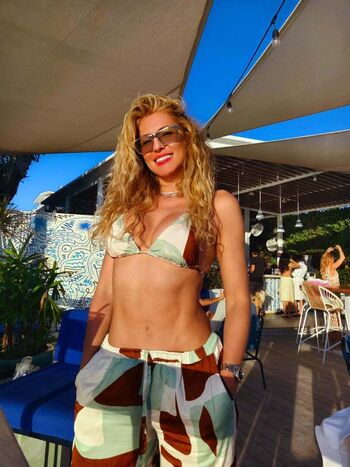 Full leaked Livia andrade page private onlyfans photo