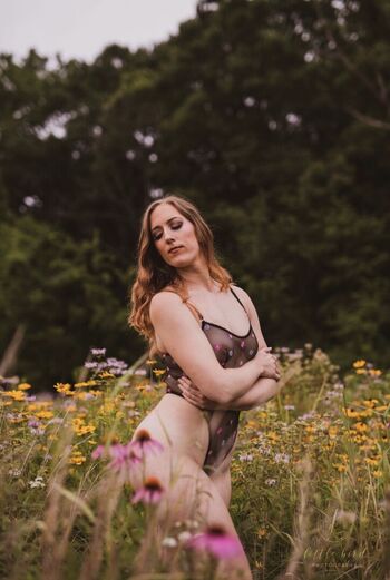 Liz Splits