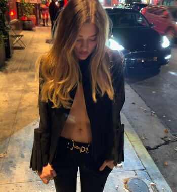 Lizzy Greene