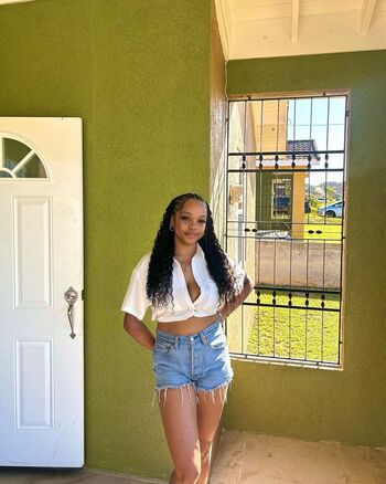 Full leaked Local tv presenters private onlyfans photo