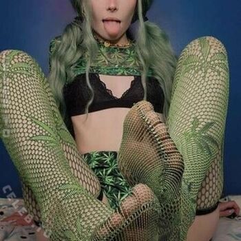 Full leaked Lolaluvgood private onlyfans photo