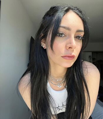 Full leaked Ditziecutie/ private onlyfans photo