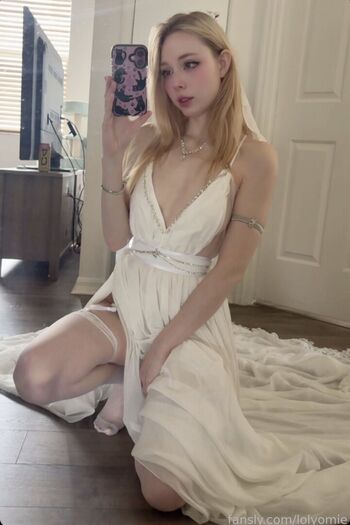 lolyomie