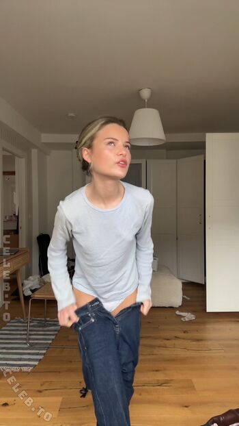 Lotta Emilie Stichler