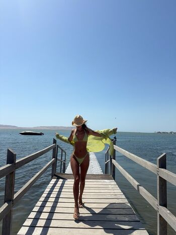 Full leaked Luana barron  page private onlyfans photo