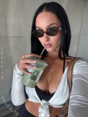 Luana He