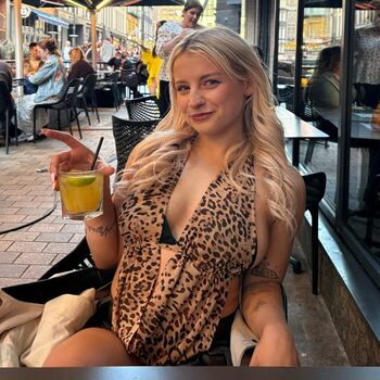 Full leaked Luceoliviaxo private onlyfans photo