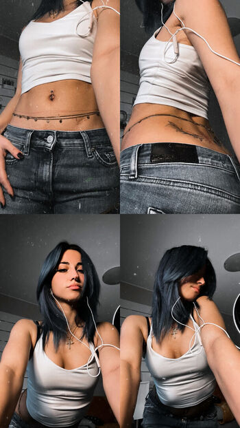 Full leaked Lucrelisa  page private onlyfans photo