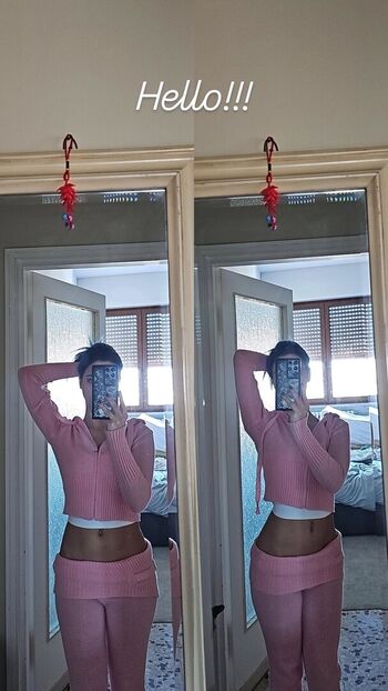 Full leaked Lucrelisa  page private onlyfans photo