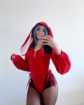 Full leaked Lucrelisa  page private onlyfans photo