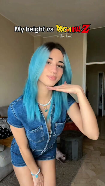 Full leaked Lucrelisa private onlyfans photo