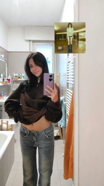 Full leaked Lucrelisa private onlyfans photo