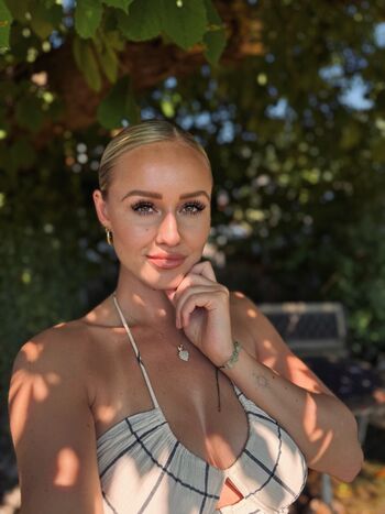 Full leaked Big noses/ private onlyfans photo