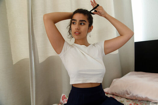Full leaked Luna silver page private onlyfans photo