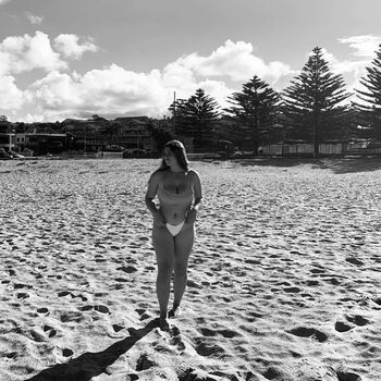 Full leaked Oorawan maiman/ private onlyfans photo