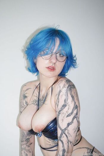 Lyra Crow