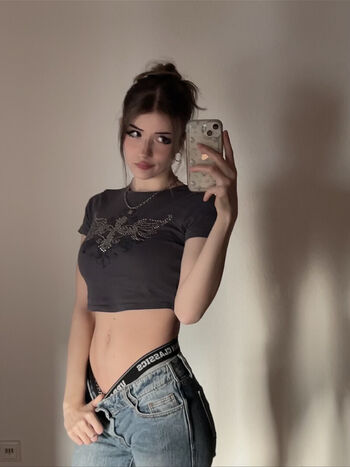 Full leaked Mmkindashy  page private onlyfans photo