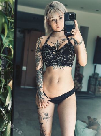 Full leaked Macezayuri  page private onlyfans photo