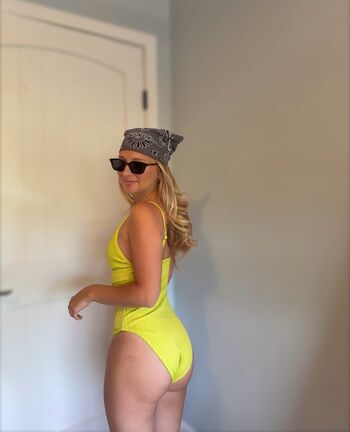 Full leaked Macimccarley page private onlyfans photo