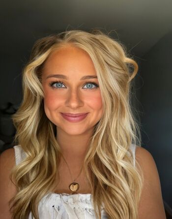 Full leaked Macimccarley page private onlyfans photo