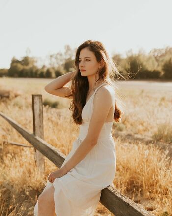 Full leaked Mackenzie foy private onlyfans photo