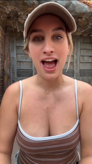 Mackenzie Lee